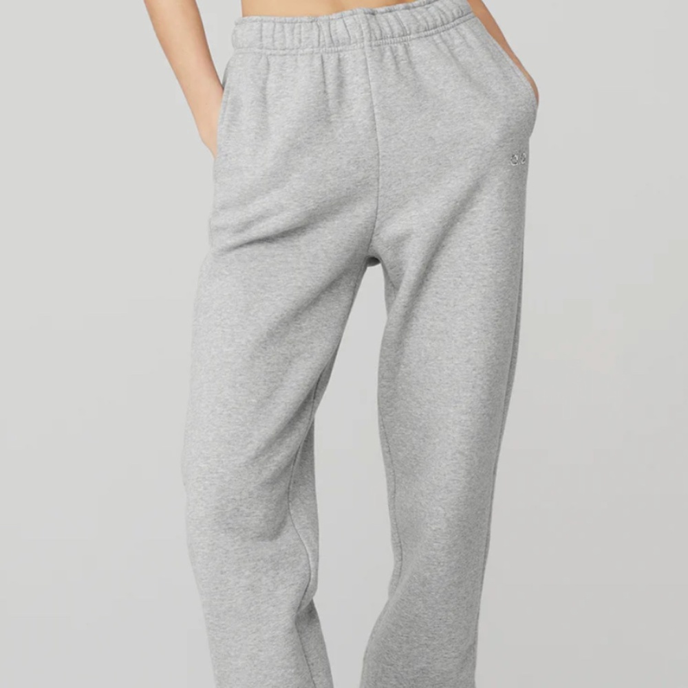 Alo Yoga Accolade Sweatpant Grey - Small